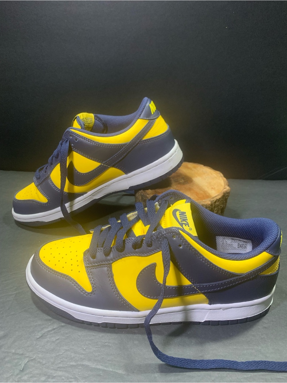 Nike Dunk Low “Michigan “ Blue Yellow Sneakers Size -Women’s- 8.5 or Youth 7Y